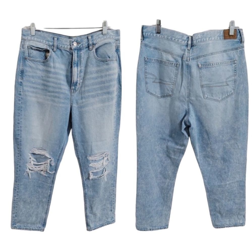 ✨American Eagle AE Destroyed Mom Jeans✨